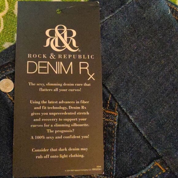 Rock & Republic women's Denim Rx fever pull on jeans size 4 NWT - Picture 6 of 7